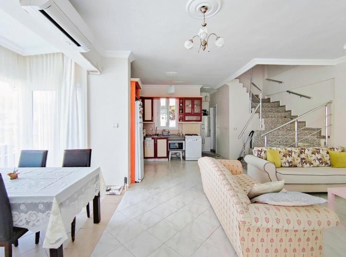 Enjoy The Cesme Bed and Breakfast Buitenkant foto